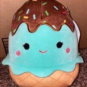 Squishmallow Maya ice cream 8”